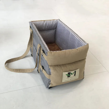 Portable Car Safety Pet Seat for Small Dogs Cat Travel Central Control Cat DogBed Transport Dog Carrier Protector Dog Bags