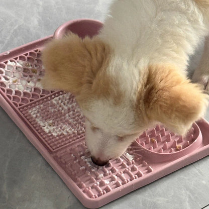 Pet Licking Mat Pet Eating Ware Dog Slow Food Mat Placemat Dog Feeder Supplies Suction Cup Dog Bathing Distraction